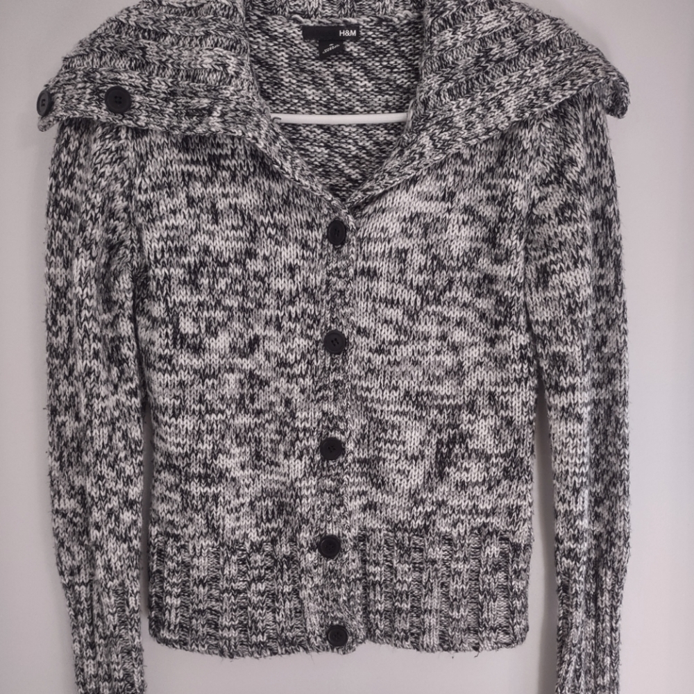 H&M Grey Marbled Sweater